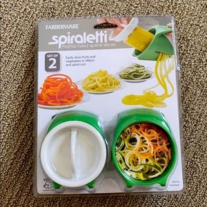 BRAND NEW Farberware Spiraletti